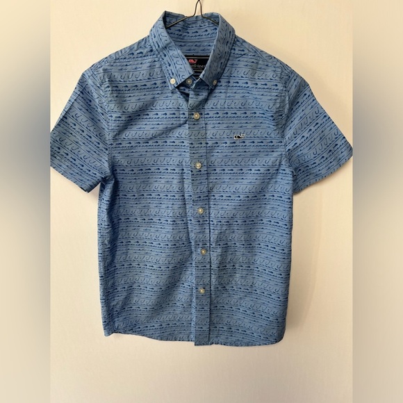 VINEYARD VINES SMALL BOYS WHALE SHIRT BLUE - Picture 7 of 7